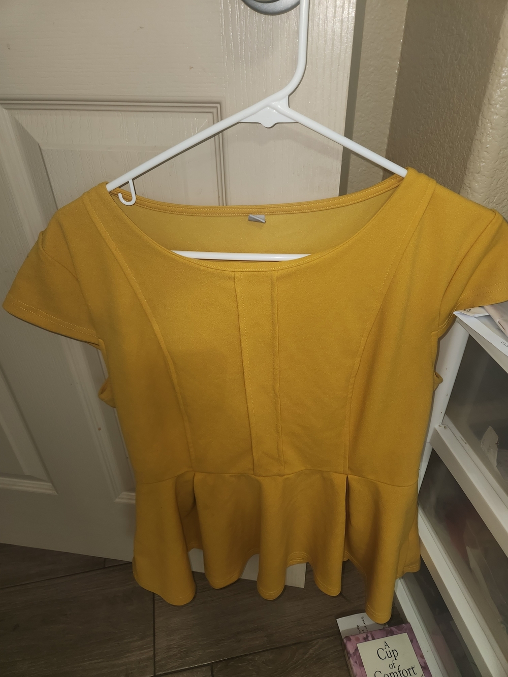 Women's Mustard Peplum Top - Unbranded